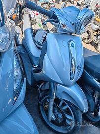 Piaggio Beverly Cruiser 500