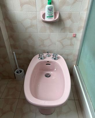 Sanitari vintage rosa