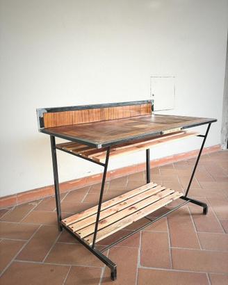 Scrivania artigianale