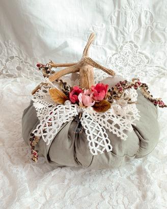 Zucca shabby in stoffa verde, salvia