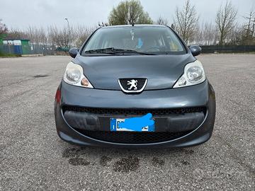 peugeot 107 1.000 sweet yars del 2008