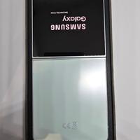 Samsung Galaxy Z Flip 7