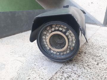 # Telecamera per video sorveglianza mod. Cp500N