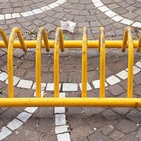 RASTRELLIERA PER BICICLETTE