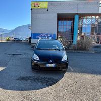 Mitsubishi Colt 5p 1.1 12v c/clima