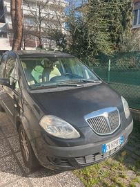 Lancia Musa 1.4 platino anno 2005