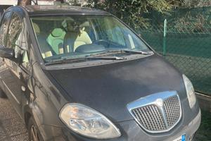 Lancia Musa 1.4 platino anno 2005