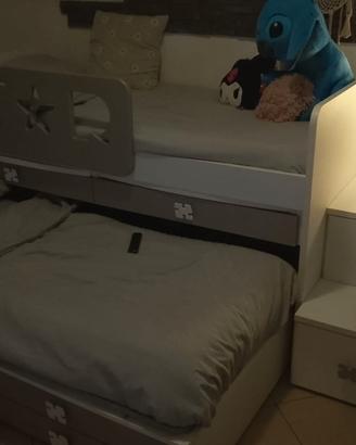 Letto a ponte con scala, para scala e pensile port