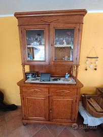 credenza molto bella