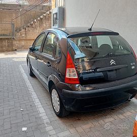 auto in buone condizioni ma fusa