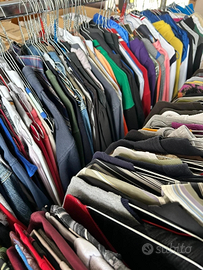 stock di vestiti e giubbotti invernali 3,5 al kg