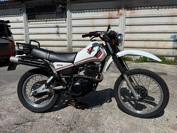 Yamaha XT 550