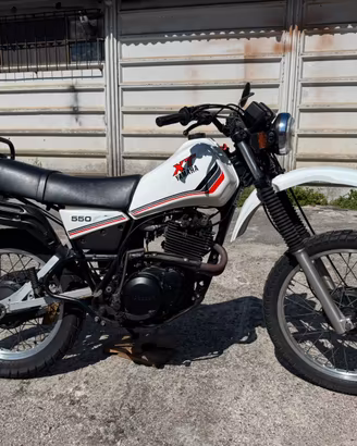 Yamaha XT 550