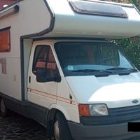 Ford Transit CI (5,88 m)