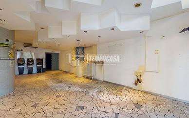 Negozio in Via Donizetti