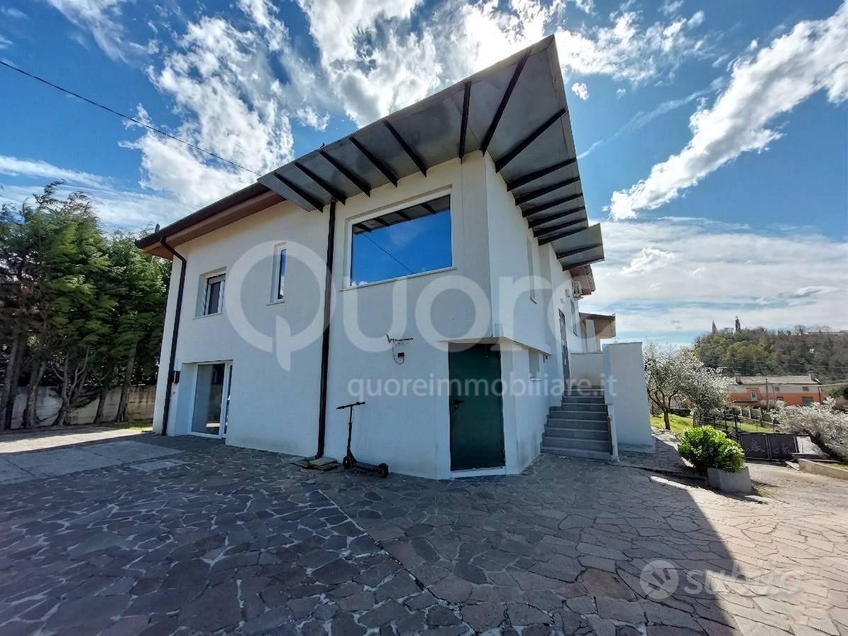 Villa d'epoca / indipendente - Artegna - Vista 2