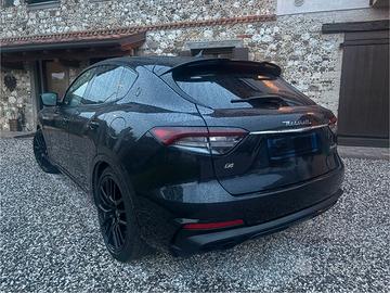 Maserati Levante Gransport 2021 cerchi 21