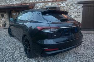 Maserati Levante Gransport 2021 cerchi 21