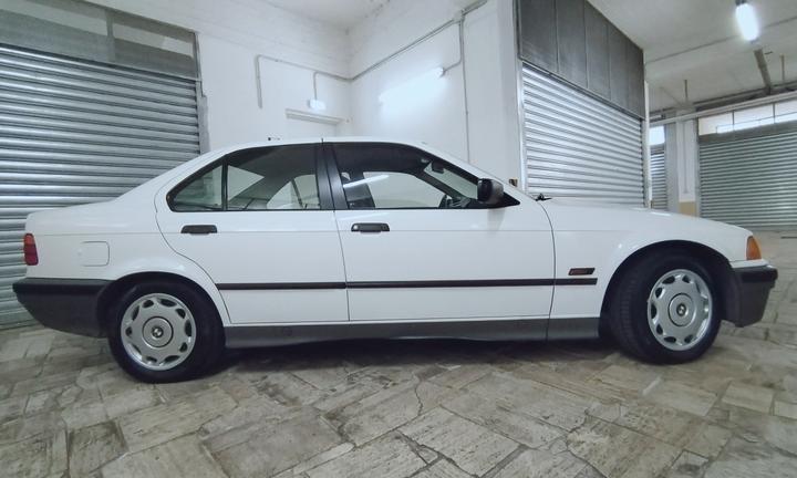 BMW  316 i