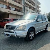 Merceses ML 320 del 2001