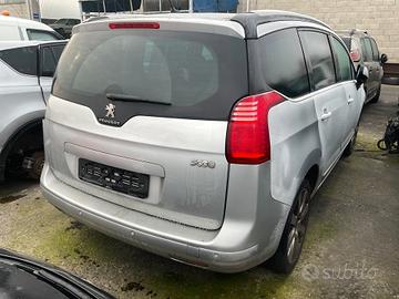 PEUGEOT 5008 9H05 PER RICAMBI