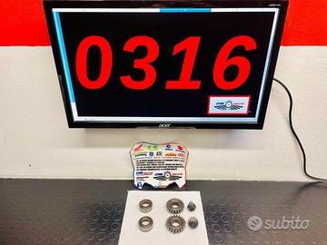 INGRANAGGI PRIMARI ALBERO MOTORE HONDA CR 250 DAL 