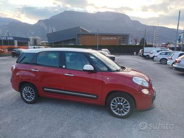 Fiat 500L Living 1.6 Multijet 105 CV Lounge 7 post