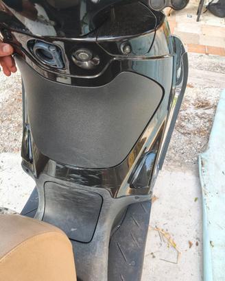 scooter Beverly 300