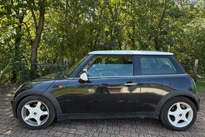 Mini Cooper 1.6
