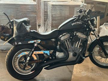 Harley Davidson sportster 883