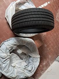 gomme estive bridgeston  215.50.r17