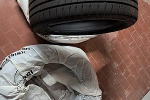 gomme estive bridgeston  215.50.r17