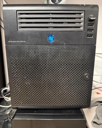 Hp N40L Nas