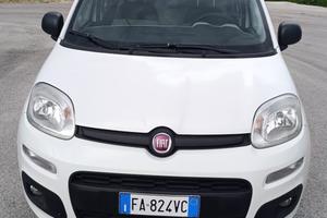 Fiat Panda 0.9 TwinAir Turbo Natural Power Lounge