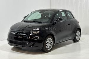 Fiat 500 e Hatchback My25 500e - 320Berlina + Pack