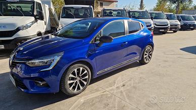 Renault Clio Full Hybrid E-Tech 145 CV 5 porte Equ