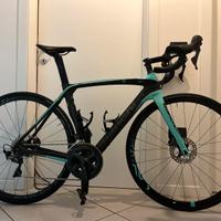 Bianchi Oltre Xr3 Disk taglia 53