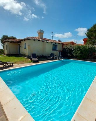 Stintino villa Macchia Blu con piscina per OTTOBRE