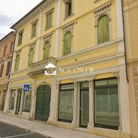 Rif.SM48| locale commerciale vittorio veneto