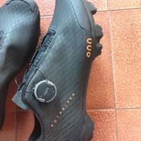 Scarpe sport cicloturismo