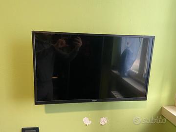 Televisore 32 pollici