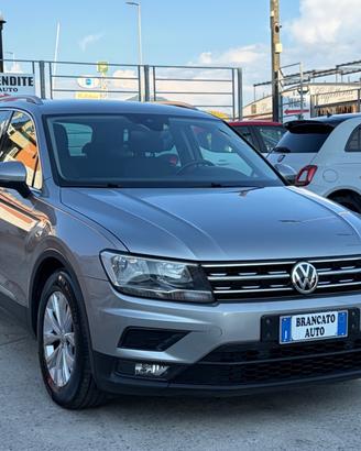 Volkswagen Tiguan 1.6 TDI SCR Urban BlueMotion Tec