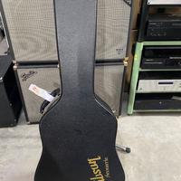 Chitarra Gibson Dove