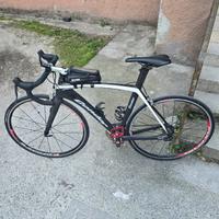 bici da corsa condor totalmente in carbonio.