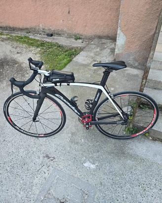 bici da corsa condor totalmente in carbonio.