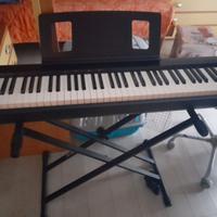 pianoforte Roland FP-10
