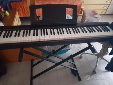 pianoforte Roland FP-10