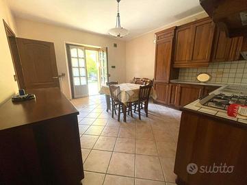 PORZIONE DI BIFAMILIARE A PAVULLO NEL FRIGNANO