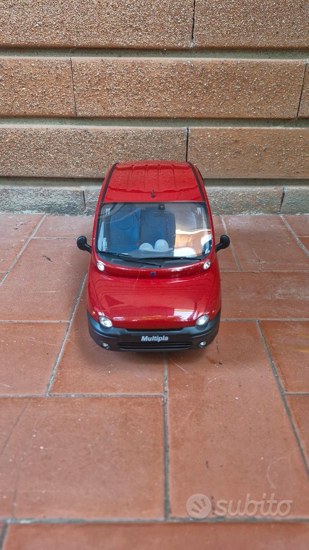 Fiat Multipla Ottomobile 1/18 Collezionismo In vendita a Modena