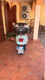 Piaggio Vespa